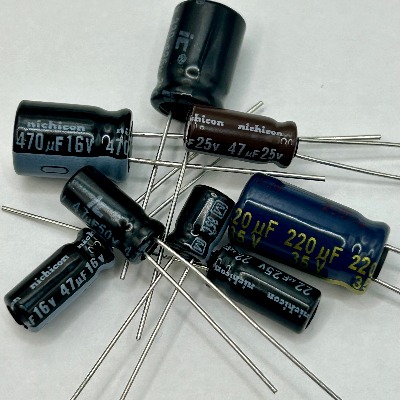 5 x Aluminum Electrolytic Capacitor 10-50V 0.1UF-1000UF Nichicon Panasonic Illinois